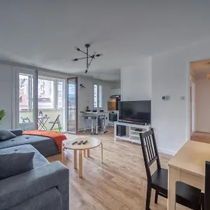 R 'apparts T4 The Alpin , Grenoble France